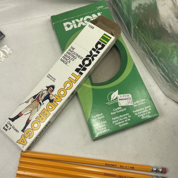 Vintage Wood Pencil No. 2 Lot Unsharpened Academic Dixon HB And Ticonderoga Soft - Picture 6 of 15